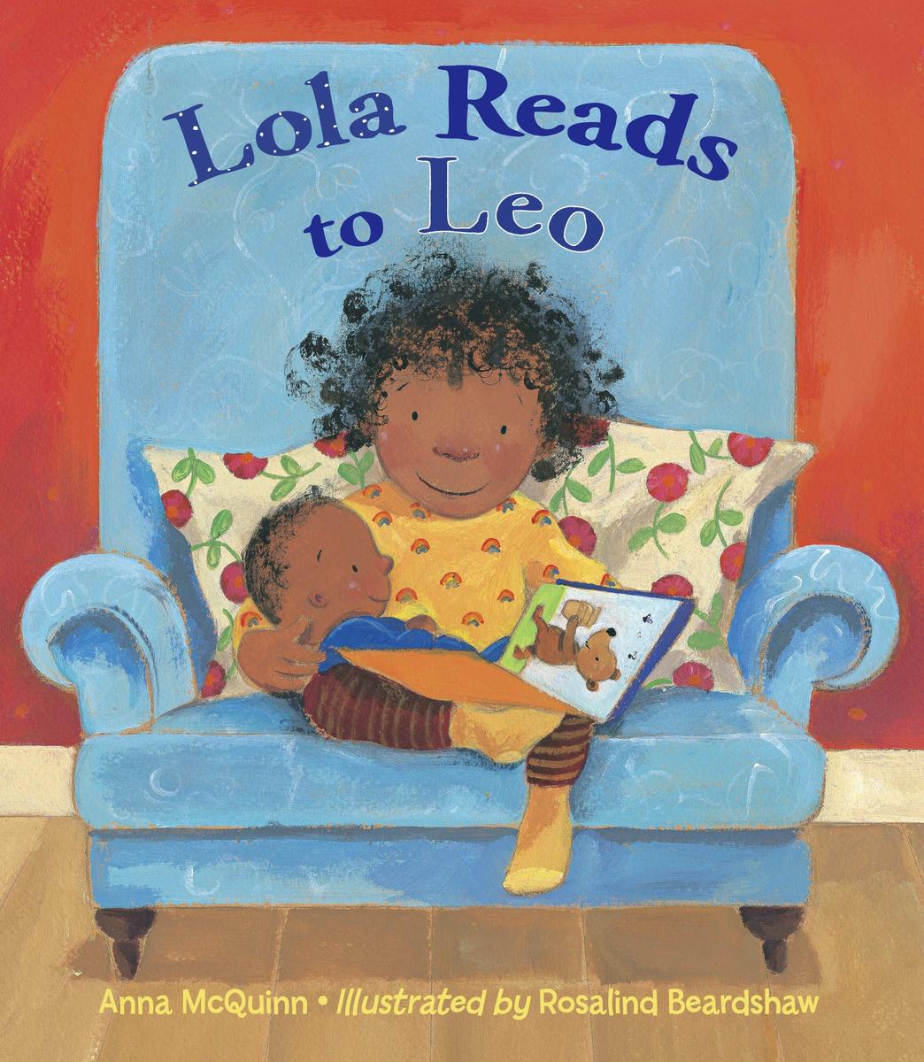 Lola Reads to Leo (Spanish and English)